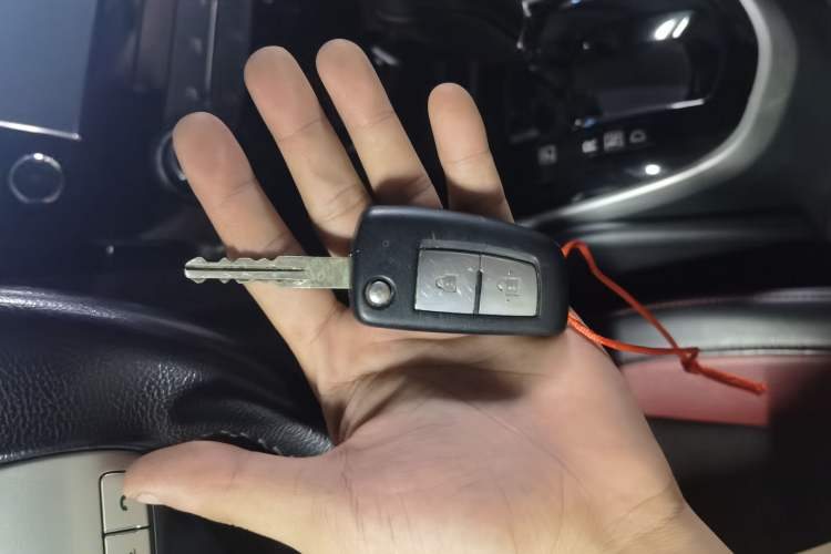 Used Nissan Qashqai 2017 2.0L CVT Smart Enjoyment Version China VI Standard Vehicle Key