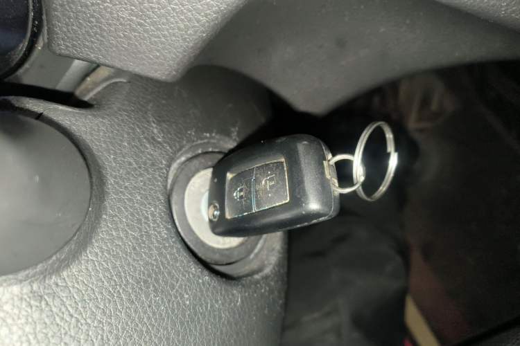 Used Nissan Qashqai 2017 2.0L CVT Smart Enjoyment Version China V Standard Vehicle Key
