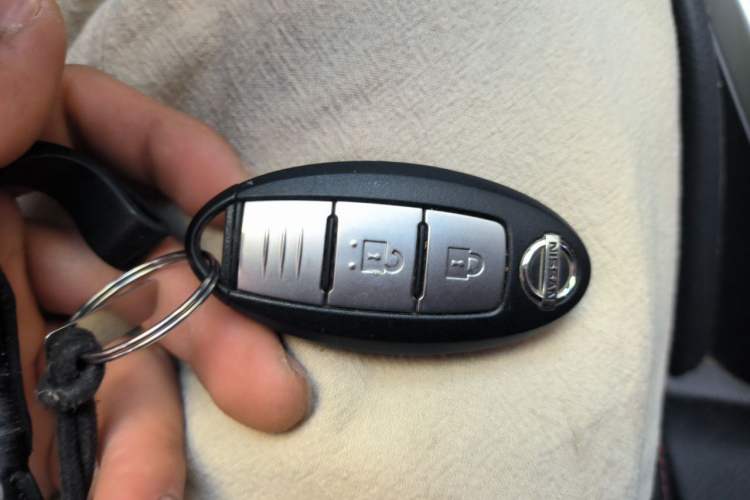 Used Nissan Qashqai 2017 2.0L CVT Luxury Edition China V Standard Vehicle Key