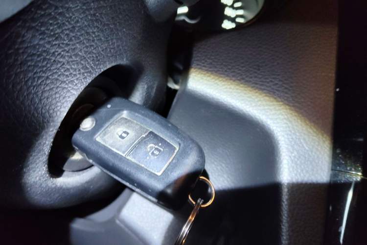Used Nissan Qashqai 2017 2.0L CVT Smart Enjoyment Version China V Standard Vehicle Key