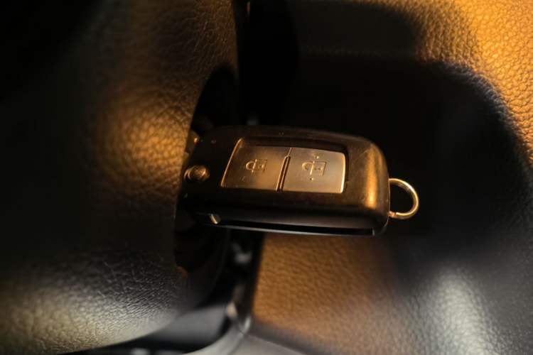 Used Nissan Qashqai 2017 2.0L CVT Smart Enjoyment Version China V Standard Vehicle Key