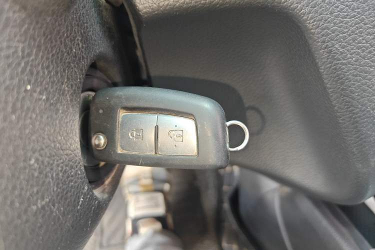 Used Nissan Qashqai 2017 2.0L CVT Smart Enjoyment Version China V Standard Vehicle Key