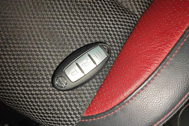 Used Nissan Qashqai 2017 2.0L CVT Luxury Edition China V Standard Vehicle Key