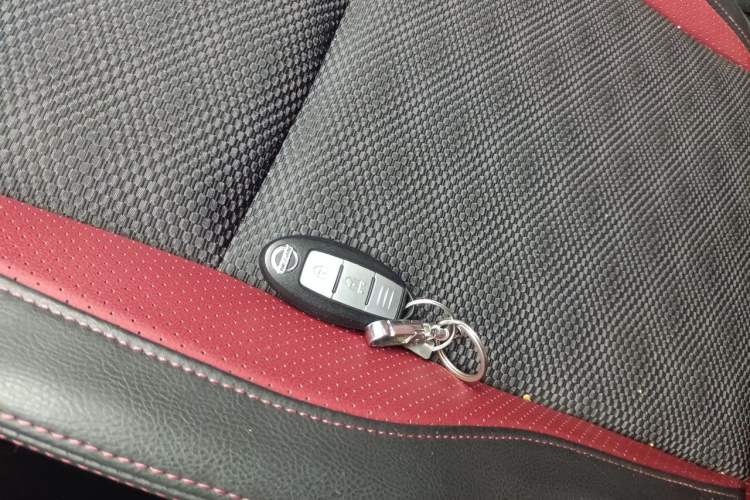 Used Nissan Qashqai 2017 2.0L CVT Luxury Edition China V Standard Vehicle Key