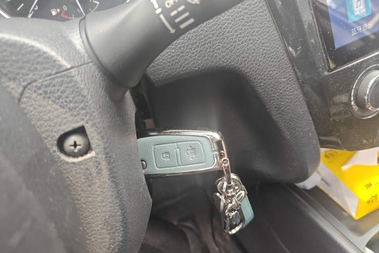 Used Nissan Qashqai 2017 2.0L CVT Elite Edition China V Standard Vehicle Key