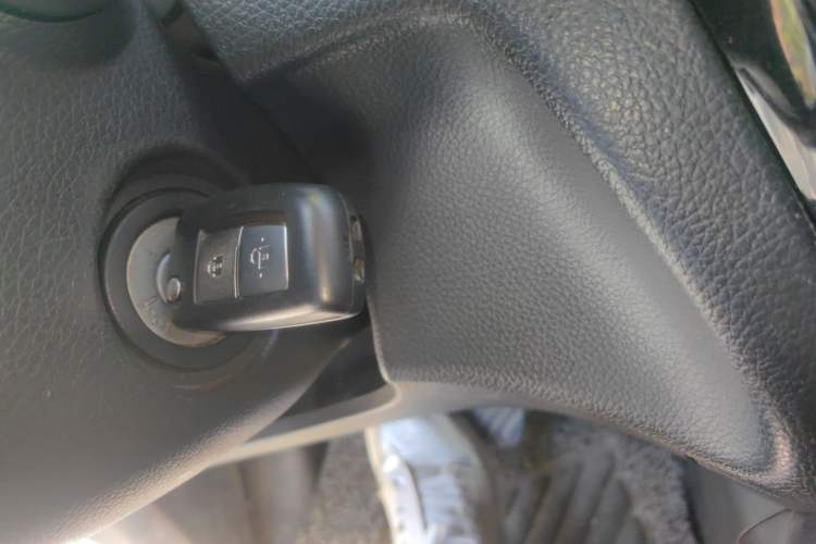 Used Nissan Qashqai 2017 2.0L CVT Smart Enjoyment Version China V Standard Vehicle Key
