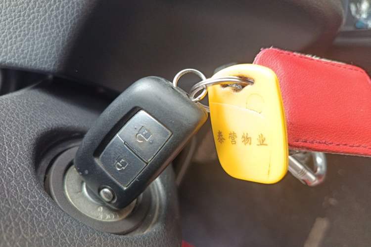 Used Nissan Qashqai 2017 2.0L CVT Smart Enjoyment Version China V Standard Vehicle Key