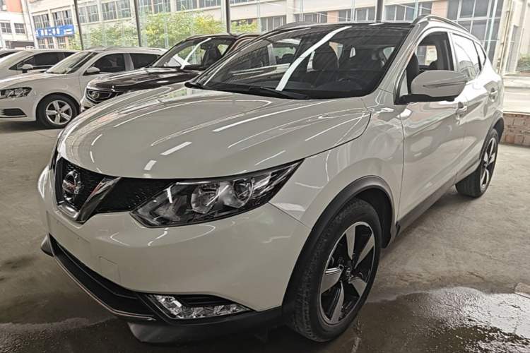 Used Nissan Qashqai 2017 2.0L CVT Luxury Edition China VI Standard Guazi used car, China used car export, Used car for sale, Used  cars, Cheapest cars for sale