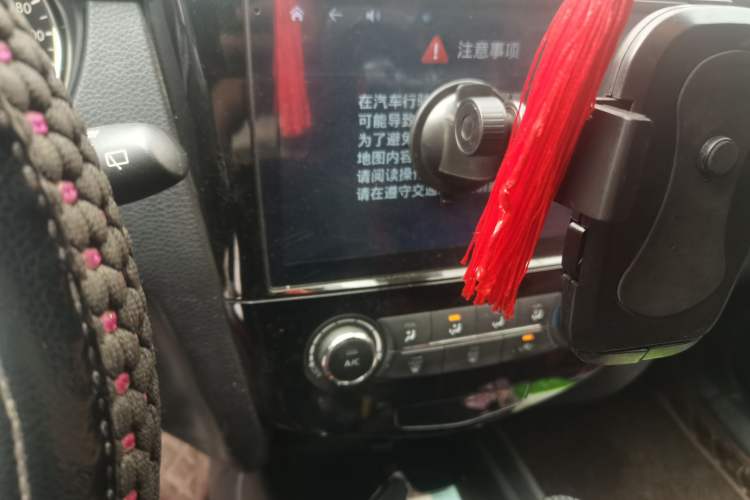 Used Nissan Qashqai 2017 2.0L CVT Smart Enjoyment Version China V Standard Audio And AC Panel