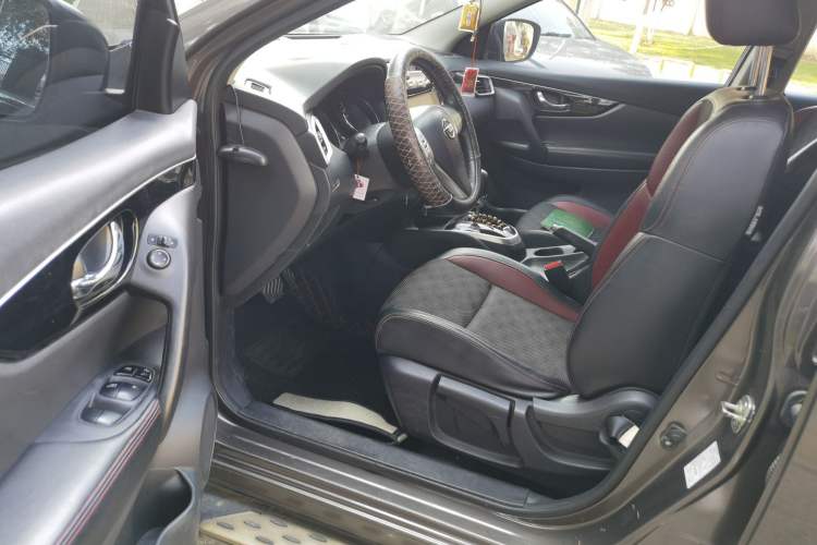 Used Nissan Qashqai 2017 2.0L CVT Smart Enjoyment Version China V Standard Driver Seat