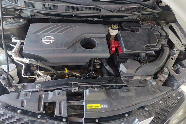 Used Nissan Qashqai 2017 2.0L CVT Smart Enjoyment Version China V Standard Engine Bay