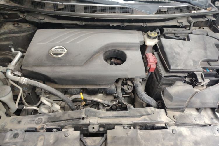 Used Nissan Qashqai 2017 2.0L CVT Smart Enjoyment Version China V Standard Engine Bay