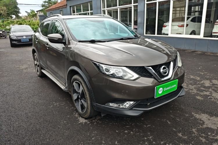 Used Nissan Qashqai 2017 2.0L CVT Smart Enjoyment Version China V Standard Front Right 45 Deg