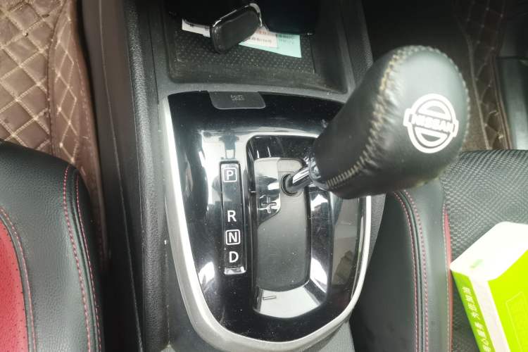 Used Nissan Qashqai 2017 2.0L CVT Smart Enjoyment Version China V Standard Gear Lever