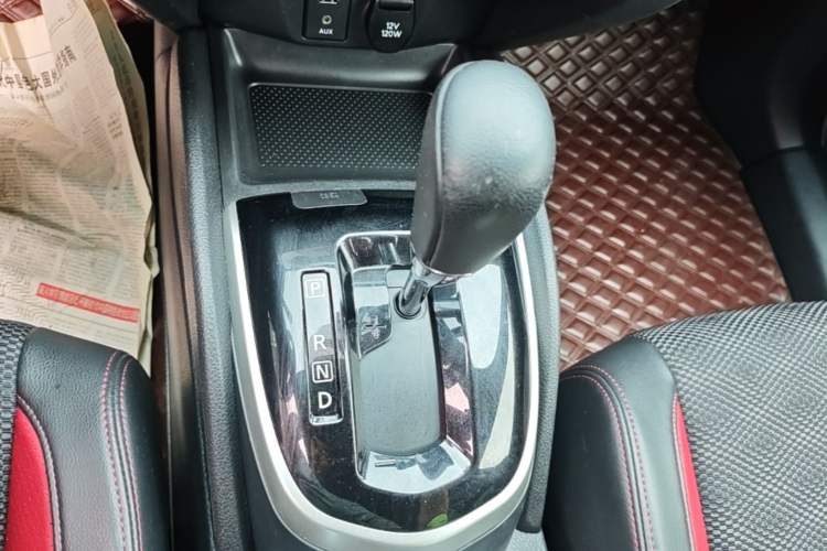 Used Nissan Qashqai 2017 2.0L CVT Smart Enjoyment Version China V Standard Gear Lever