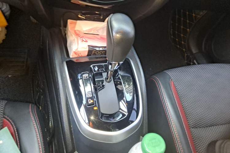 Used Nissan Qashqai 2017 2.0L CVT Smart Enjoyment Version China VI Standard Gear Lever