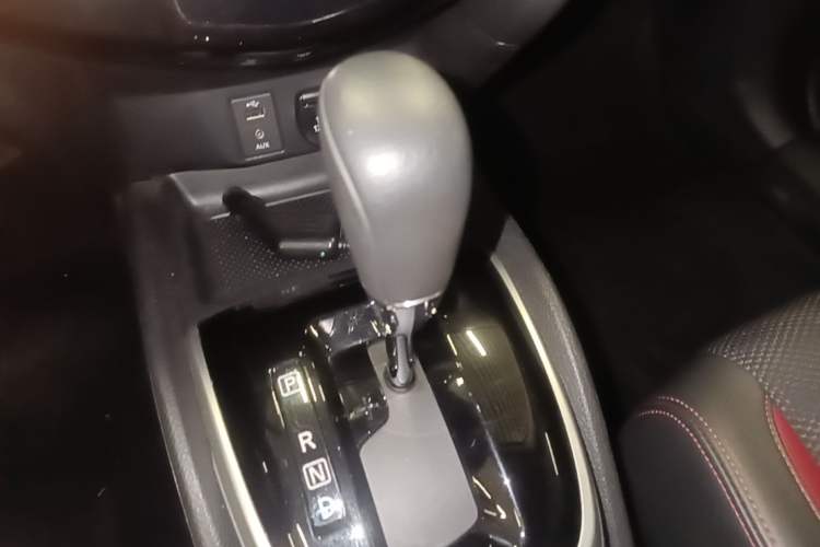 Used Nissan Qashqai 2017 2.0L CVT Luxury Edition China VI Standard Gear Lever