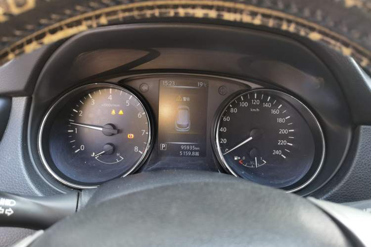 Used Nissan Qashqai 2017 2.0L CVT Smart Enjoyment Version China V Standard Instrument Cluster