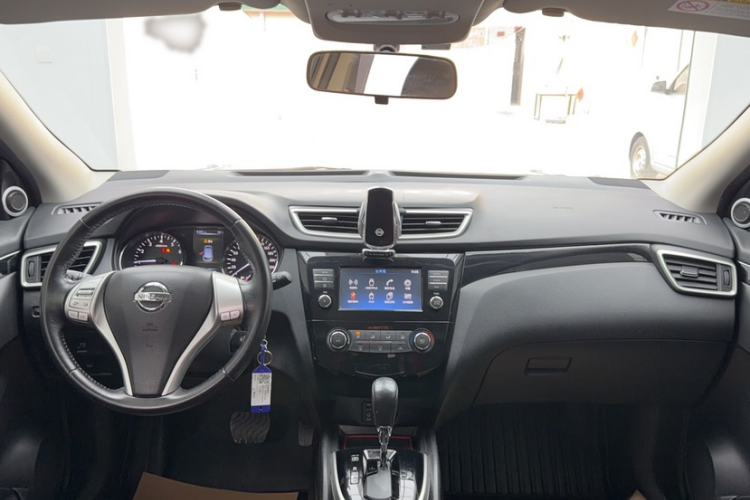 Used Nissan Qashqai 2017 2.0L CVT Smart Enjoyment Version China V Standard Interior 10