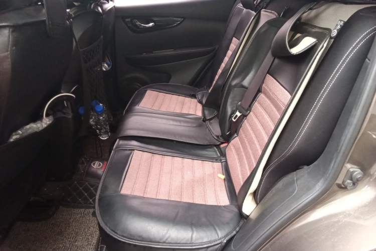 Used Nissan Qashqai 2017 2.0L CVT Elite Edition China V Standard Left Rear Seat