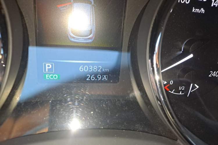 Used Nissan Qashqai 2017 2.0L CVT Smart Enjoyment Version China VI Standard Odometer Close Up