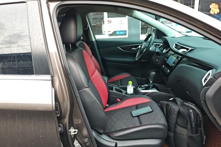 Used Nissan Qashqai 2017 2.0L CVT Smart Enjoyment Version China V Standard Right Front Seat