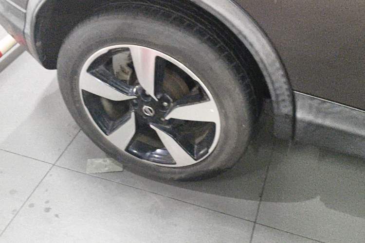 Used Nissan Qashqai 2017 2.0L CVT Luxury Edition China V Standard Right Rear Wheel Hub
