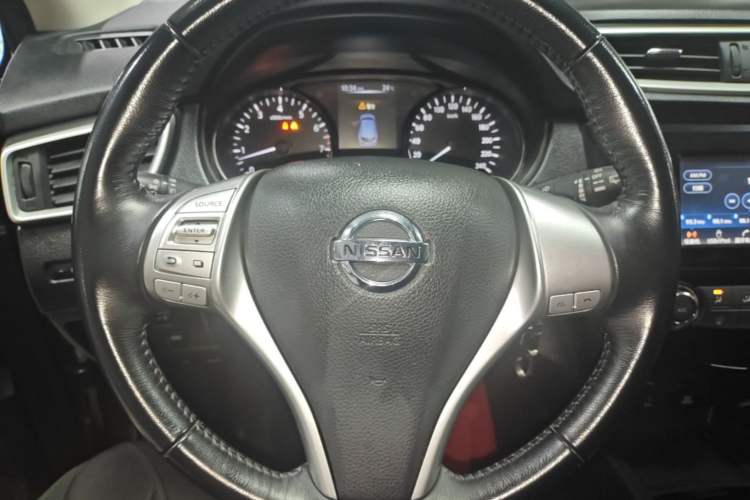 Used Nissan Qashqai 2017 2.0L CVT Smart Enjoyment Version China V Standard Steering Wheel