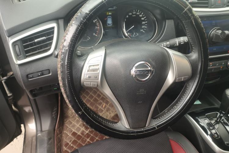 Used Nissan Qashqai 2017 2.0L CVT Smart Enjoyment Version China V Standard Steering Wheel