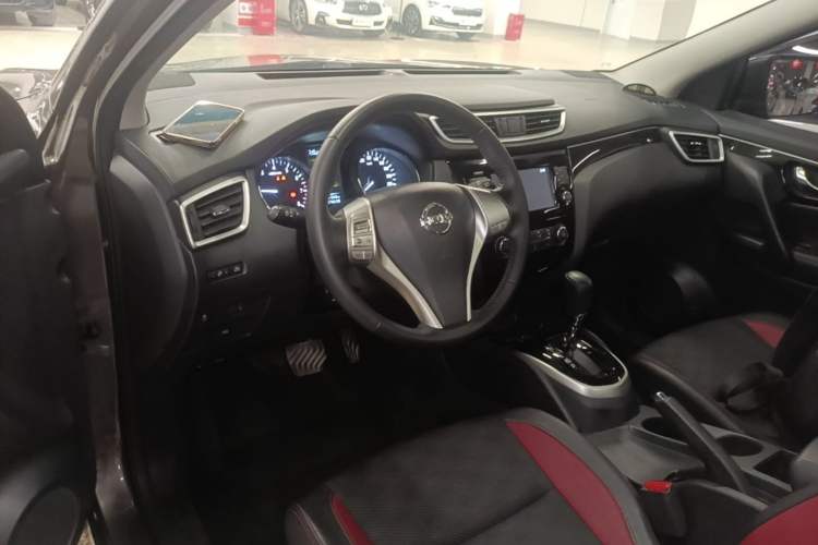 Used Nissan Qashqai 2017 2.0L CVT Luxury Edition China VI Standard Steering Wheel