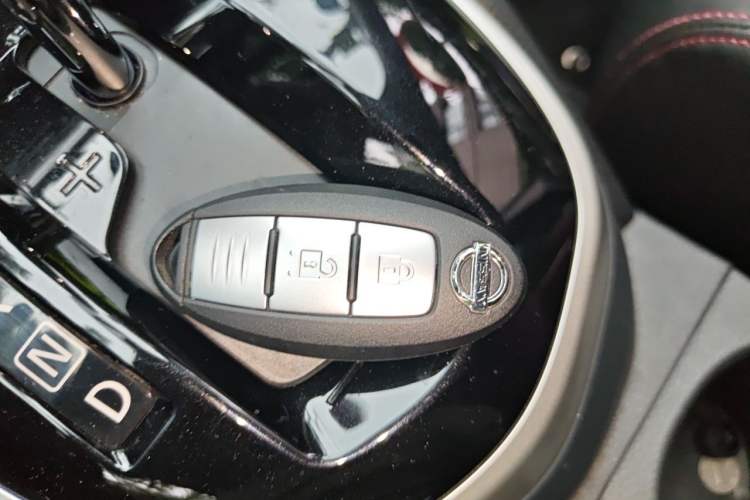 Used Nissan Qashqai 2017 2.0L CVT Luxury Edition China V Standard Vehicle Key