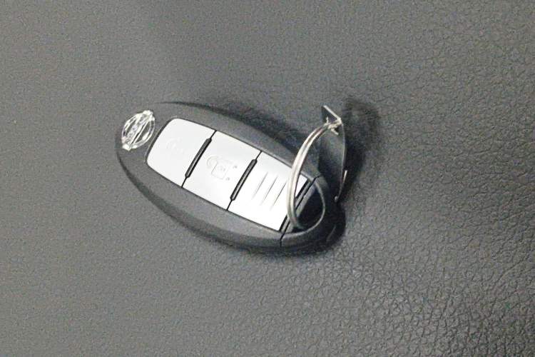 Used Nissan Qashqai 2017 2.0L CVT Luxury Edition China V Standard Vehicle Key