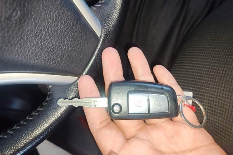 Used Nissan Qashqai 2017 2.0L CVT Smart Enjoyment Version China V Standard Vehicle Key