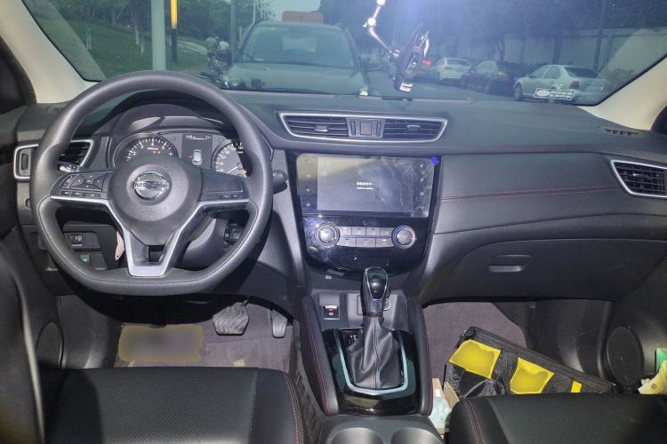 Used Nissan Qashqai 2019 2.0L CVT Smart Enjoyment Version Center Console