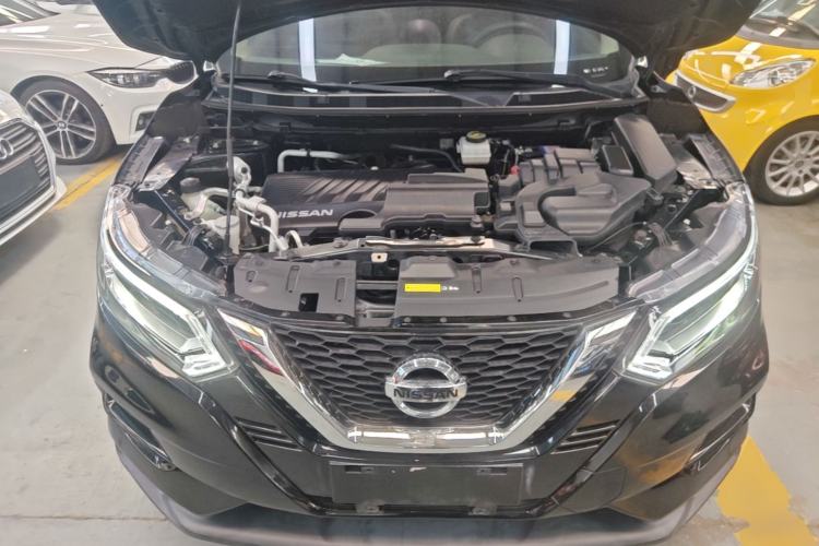 Used Nissan Qashqai 2019 2.0L CVT Luxury Edition Engine Bay