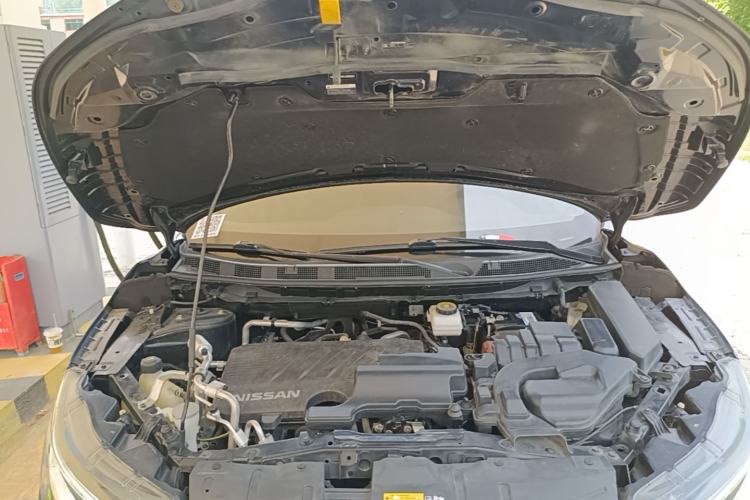 Used Nissan Qashqai 2019 2.0L CVT Luxury Edition Engine Bay