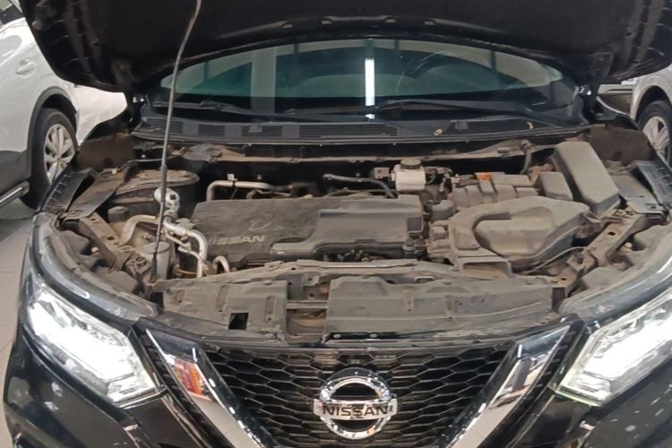 Used Nissan Qashqai 2019 2.0L CVT Luxury Edition Engine Bay