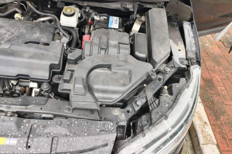 Used Nissan Qashqai 2019 2.0L CVT Smart Enjoyment Version Engine Bay Left
