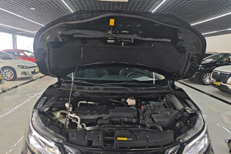 Used Nissan Qashqai 2019 2.0L CVT Luxury Edition Engine Bay