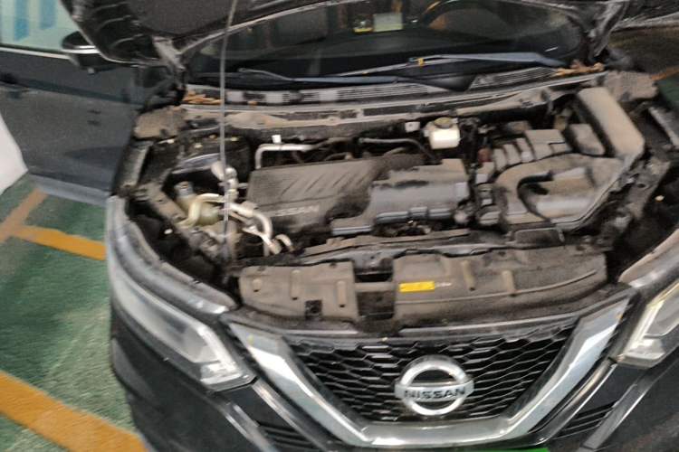 Used Nissan Qashqai 2019 2.0L CVT Luxury Edition Engine Bay Right