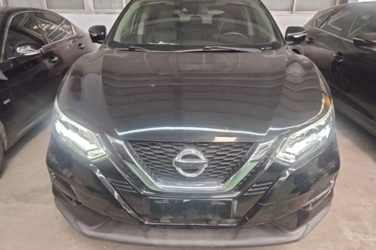 Used Nissan Qashqai 2019 2.0L CVT Luxury Edition Front