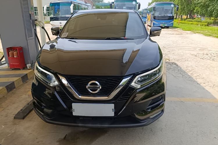 Used Nissan Qashqai 2019 2.0L CVT Luxury Edition Front