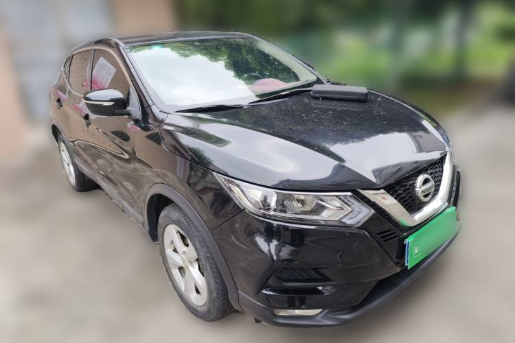Used Nissan Qashqai 2019 2.0L CVT Smart Enjoyment Version Front Right 45 Deg