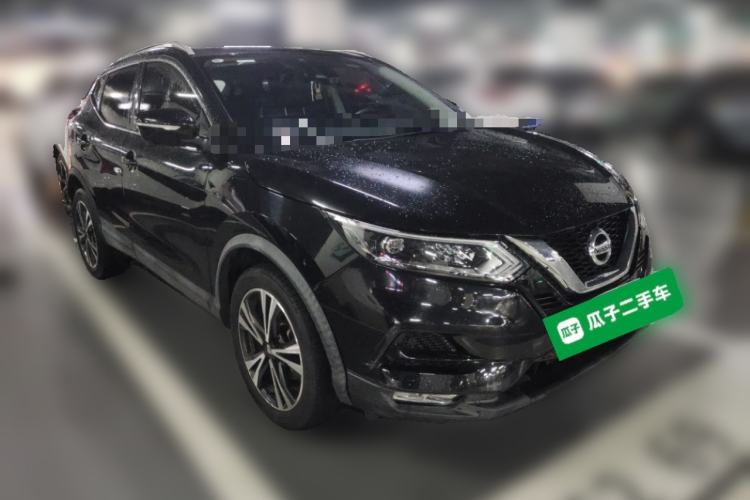 Used Nissan Qashqai 2019 2.0L CVT Luxury Edition Front Right 45 Deg