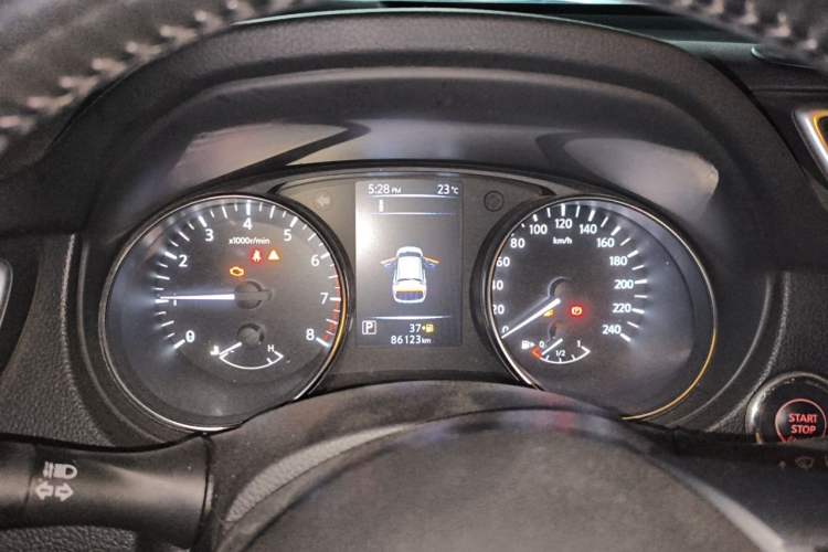 Used Nissan Qashqai 2019 2.0L CVT Luxury Edition Instrument Cluster