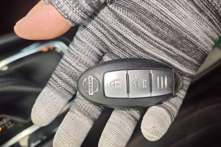 Used Nissan Qashqai 2019 2.0L CVT Luxury Edition Interior 1