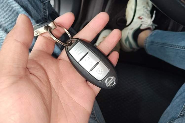 Used Nissan Qashqai 2019 2.0L CVT Luxury Edition Interior 1