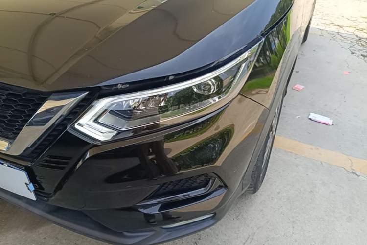 Used Nissan Qashqai 2019 2.0L CVT Luxury Edition Left Front Headlight
