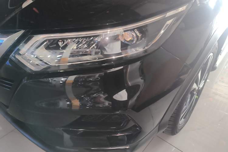Used Nissan Qashqai 2019 2.0L CVT Luxury Edition Left Front Headlight