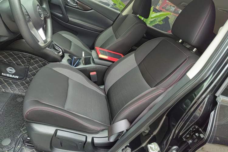 Used Nissan Qashqai 2019 2.0L CVT Smart Enjoyment Version Left Front Seat